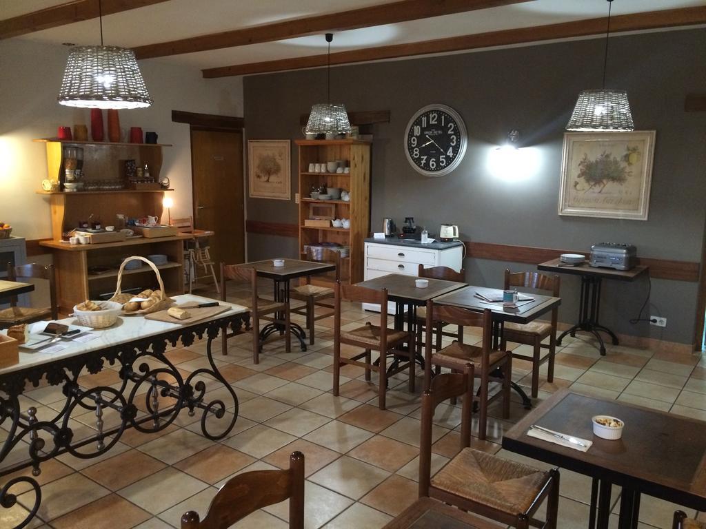 Logis Hotel Restaurant Le Mas De Mon Pere Saint-Jean-le-Centenier Kültér fotó