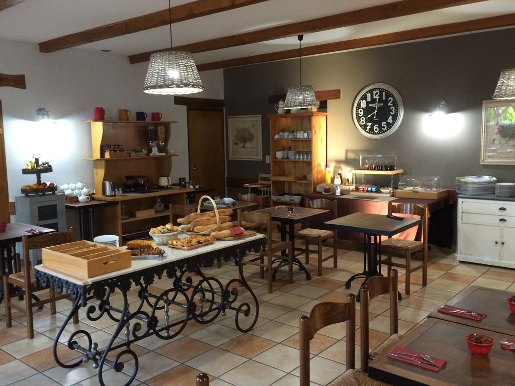 Logis Hotel Restaurant Le Mas De Mon Pere Saint-Jean-le-Centenier Kültér fotó
