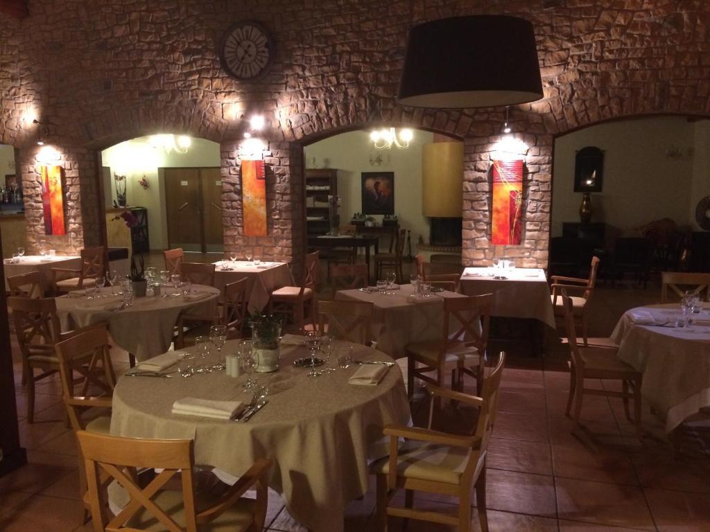 Logis Hotel Restaurant Le Mas De Mon Pere Saint-Jean-le-Centenier Kültér fotó